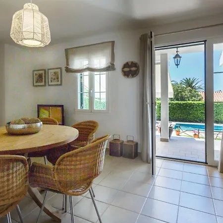 Jarama Villa